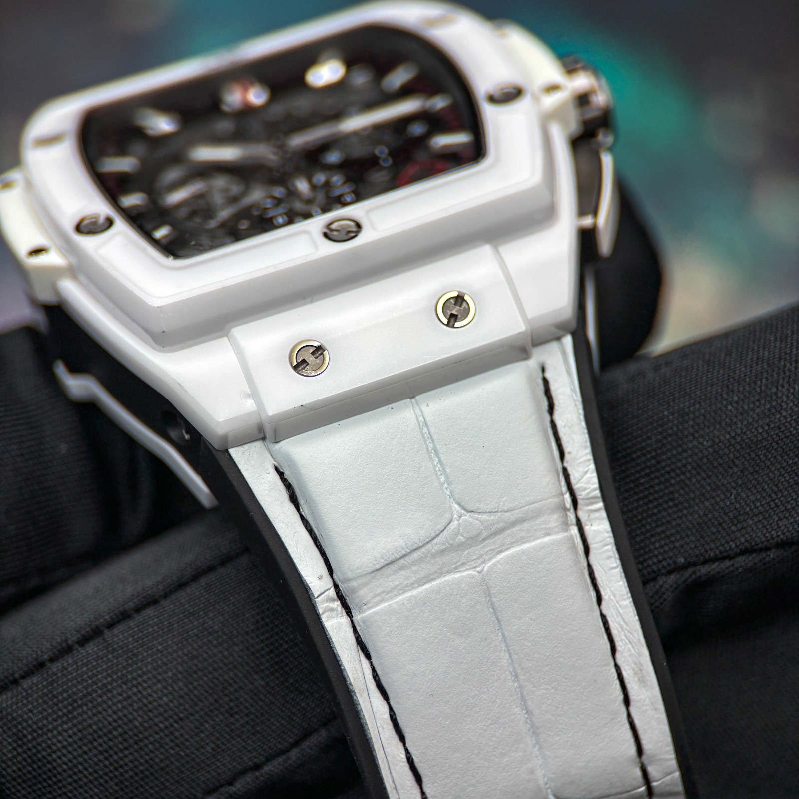 Hublot Spirit of Big Bang White Ceramic Alligator 42mm Skeleton 641.HX.0173.LR