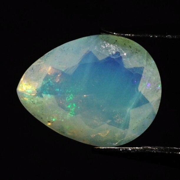 ETHIOPIAN WELO OPAL 10.20×7.90 MM PEAR CUT MULTI FIRE FACETED ALL NATURAL F-1995