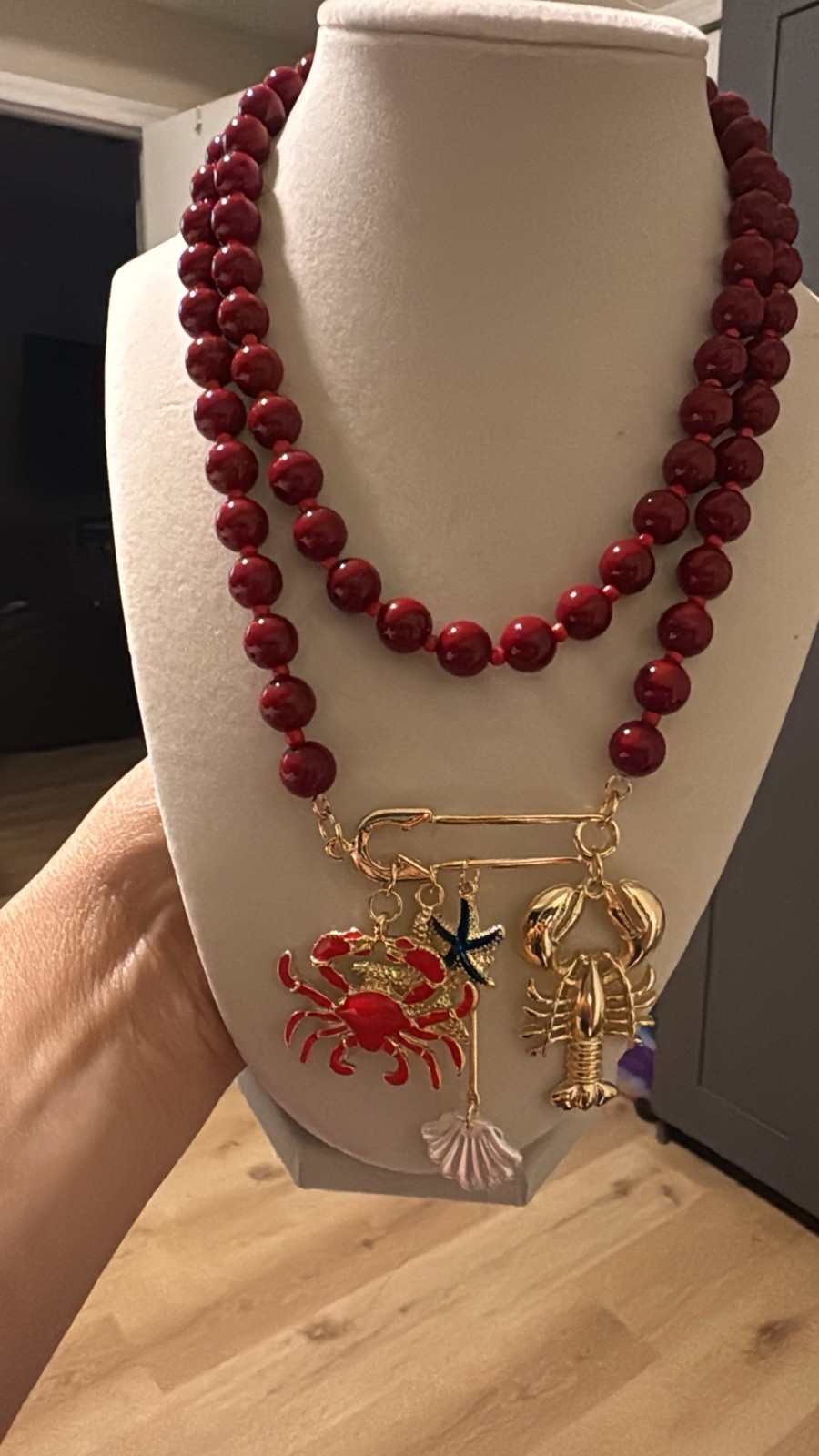 Red Beaded Charm Necklace w/ Gold Tone Toggle, Crab Lobster Shell Starfish