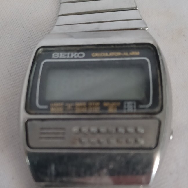 Seiko Calculator Alarm Quartz Digital Watch Black Dial Steel Bracelet Silver