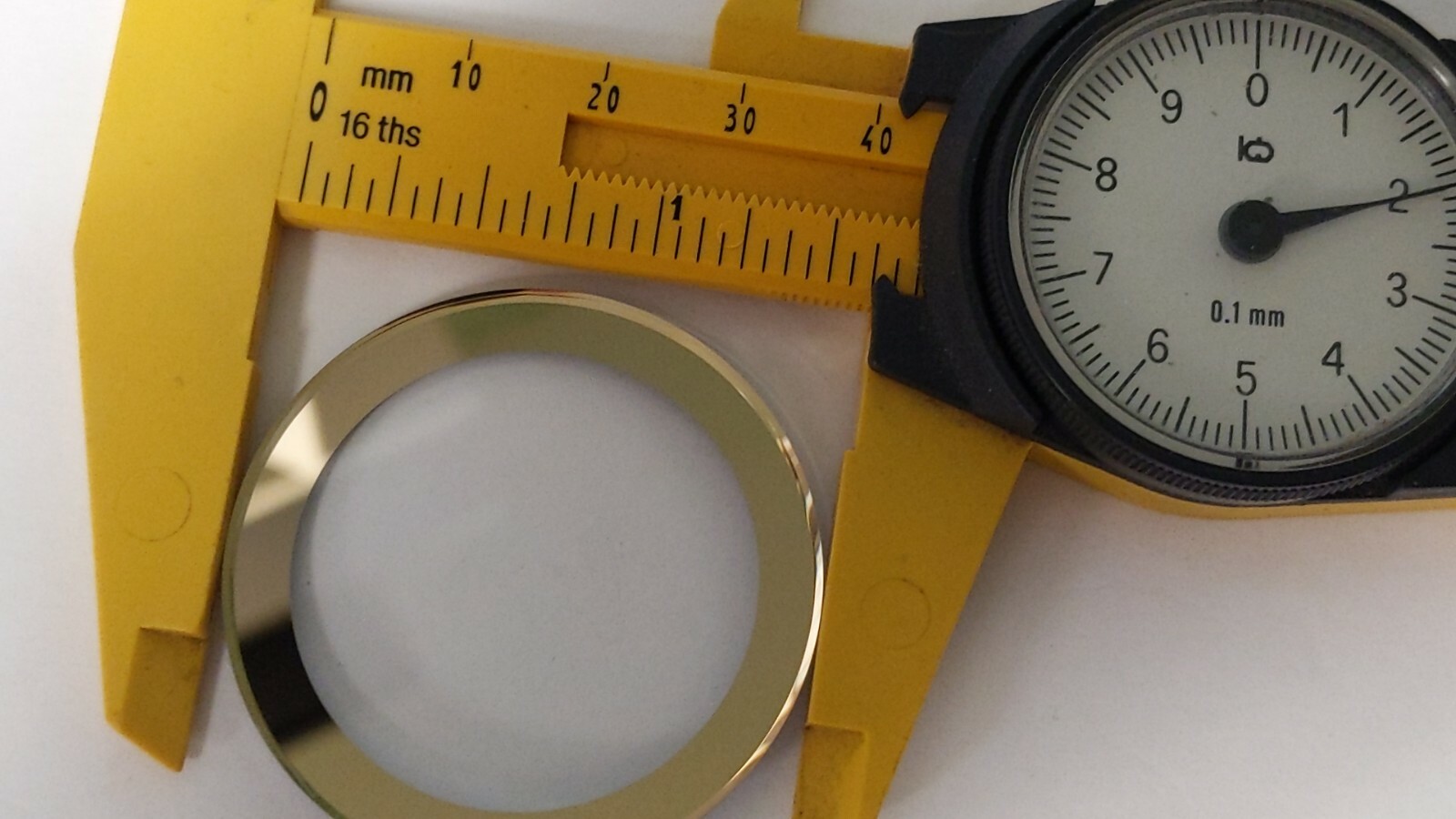 Replacement Movado crystal BOLD 42.0mm x 1.7mm GOLD Trim for watch repair