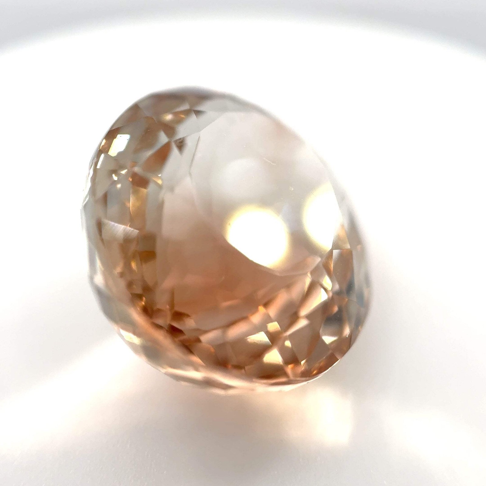 2005-TCH-99 | 13.7ct Champagne Topaz | 12.8×15.1mm