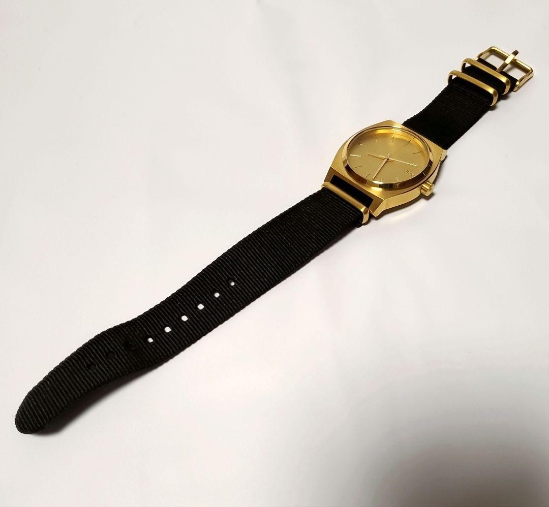 NIXON TIME TELLER GOLD/BLACK, brand new, unused, and fully functional.