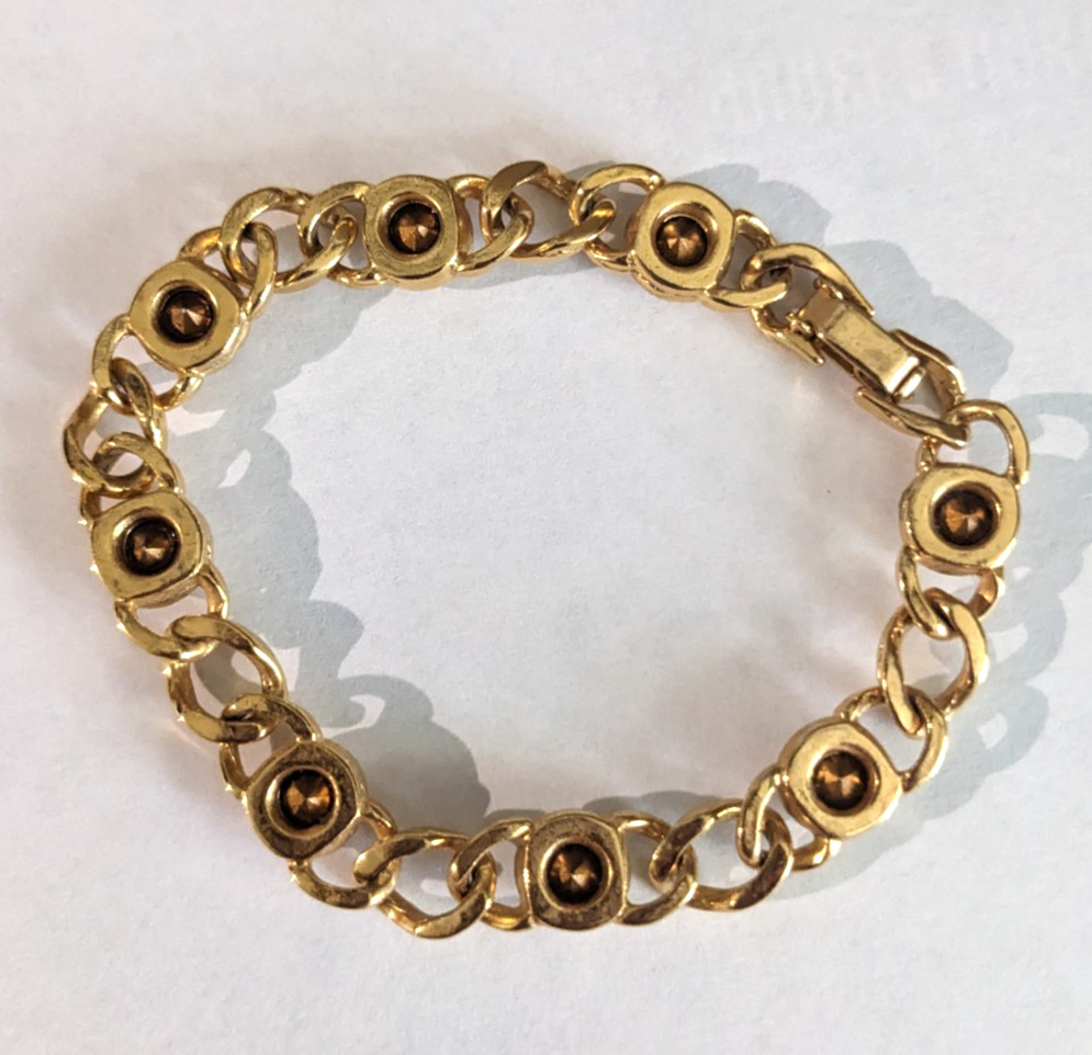 Vintage Gold-Tone Curb Chain 7″ Bracelet Clear Bezel Rhinestone Fold Over Clasp