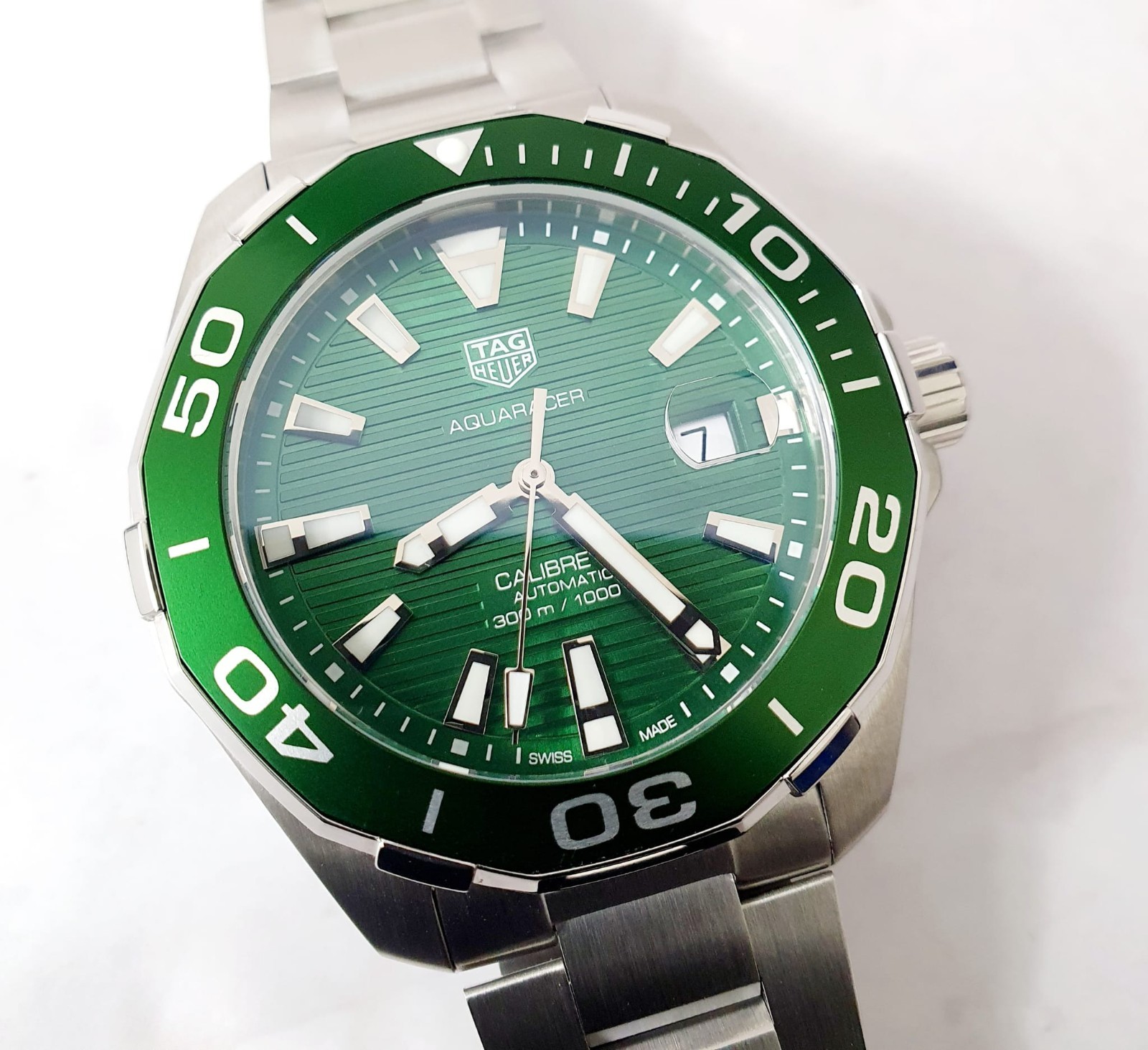 TAG Heuer Green Hulk Aquaracer Men’s Watch WAY201S.BA0927