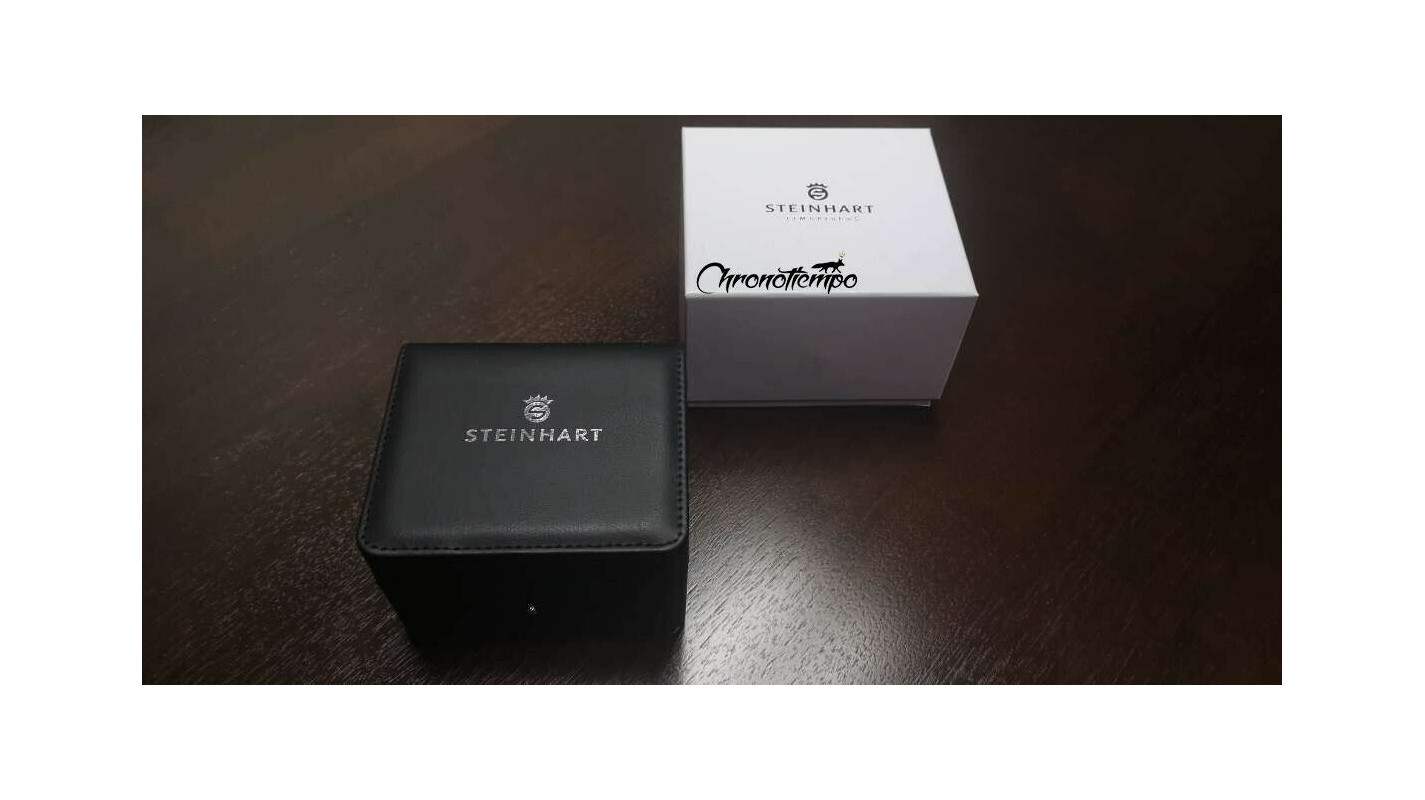 New Steinhart Ocean One 39mm Black Ceramic Automatic Swiss Diver Watch 103-0981