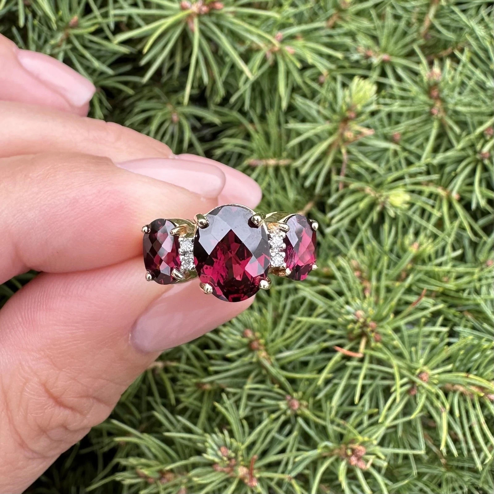 3.00 Ct Oval Cut Natural Ruby & Diamond Anniversary Gift Ring 14K Yellow Gold 7