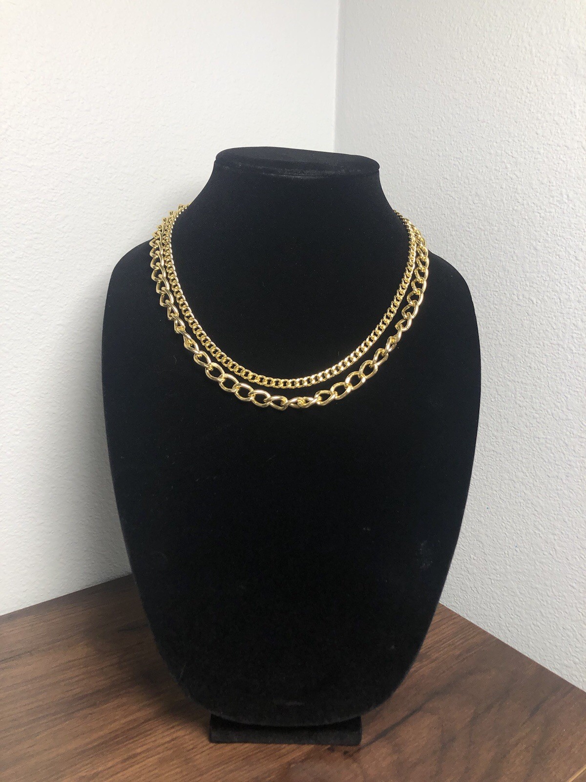 Gold Tone Cable Link Double Chain Necklace Choker 9.5 in Length