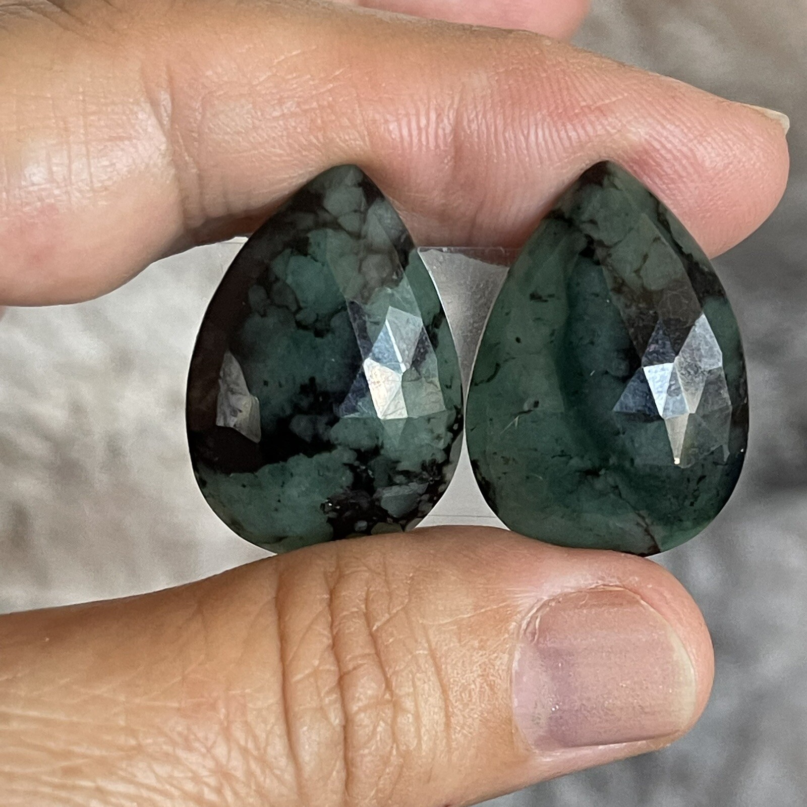 36.6ct 27x19x5mm Pair Green Emerald Rose Cut Flat Back Teardrop Cabochons