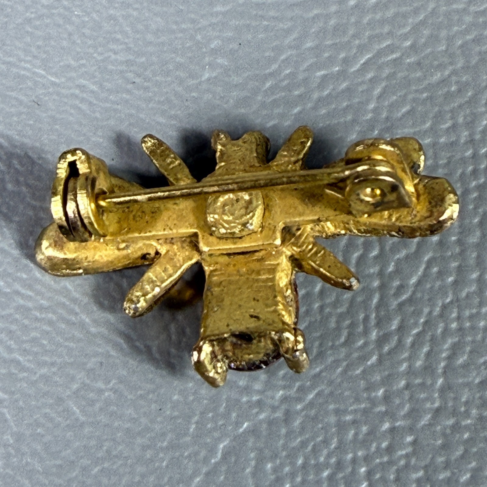 Vintage Bumble Bee Gold Tone Yellow Gemstone Brooch Pin Bug Insect 1″ 4.38gram
