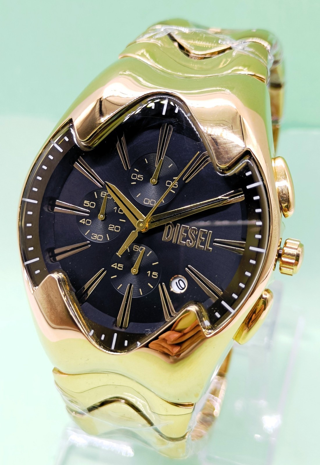 Amazing Diesel Mercurial Date Indicator Chronograph Quartz Men’s Wrist Watch