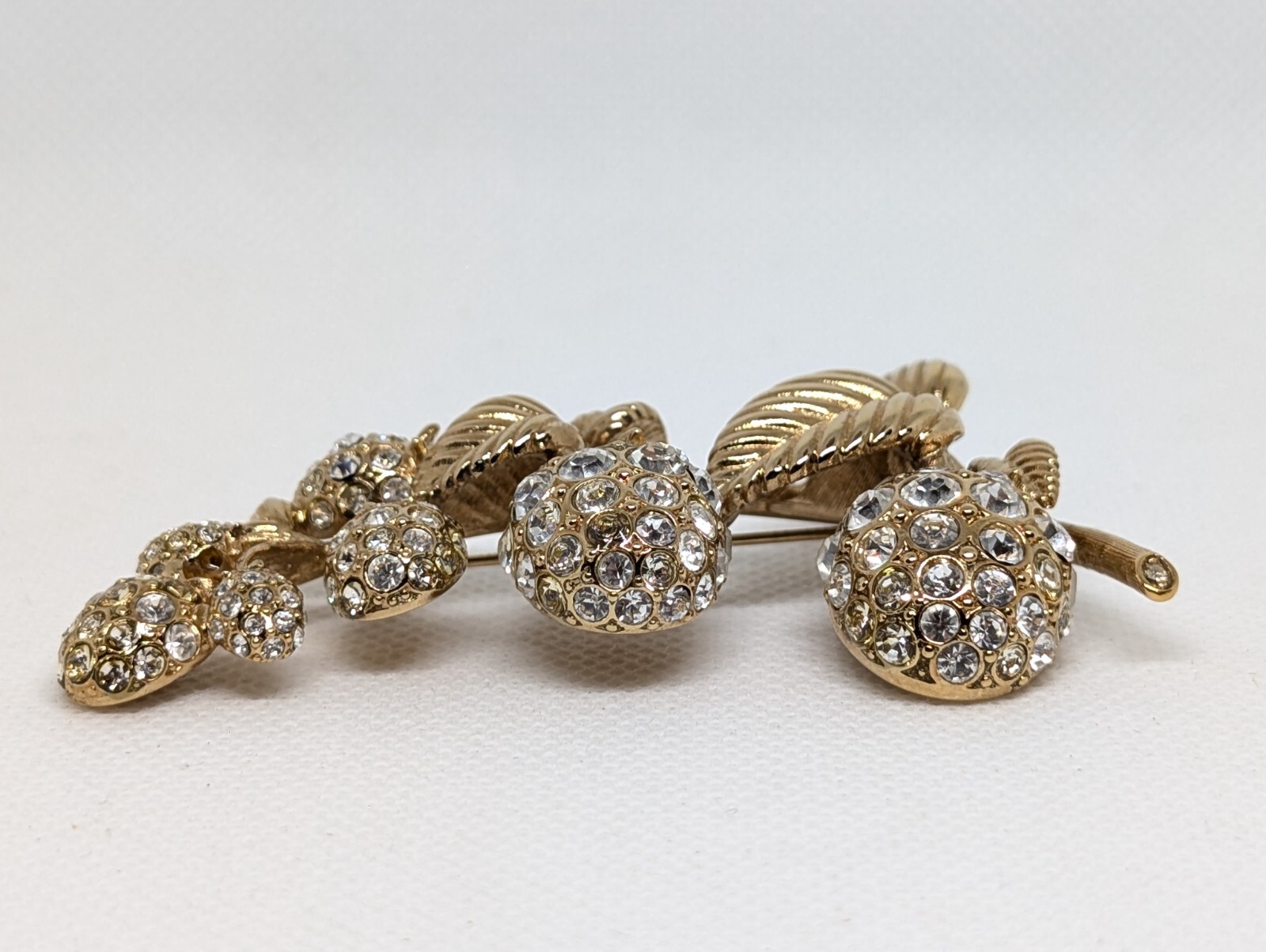 Swarovski Crystal Strawberry Vine Brooch 7.5cm Vintage