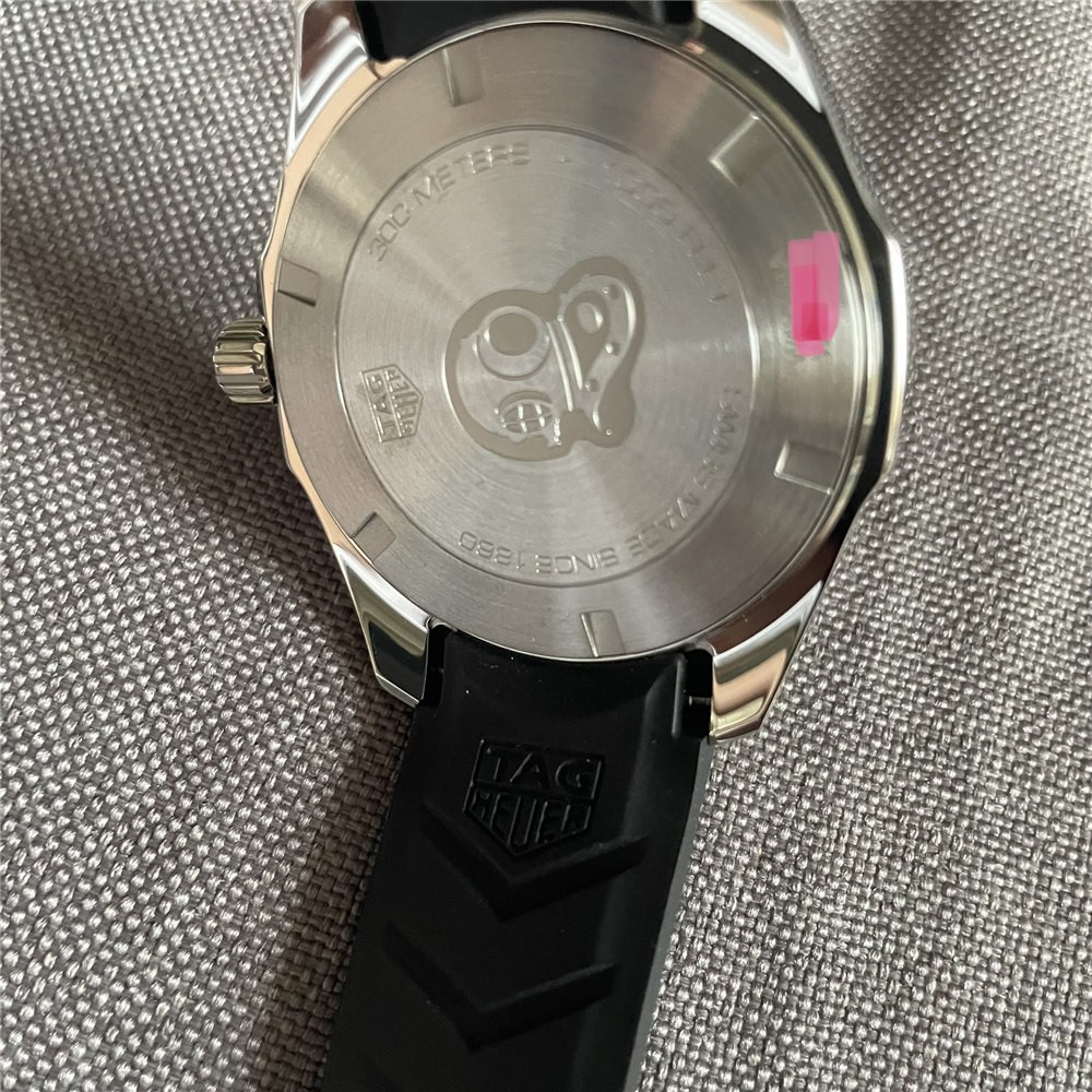 Tag Aquaracer 300M Black MEN’S WATCH Rubber STRAP WAY101A CLASSIC 43mm DIVER