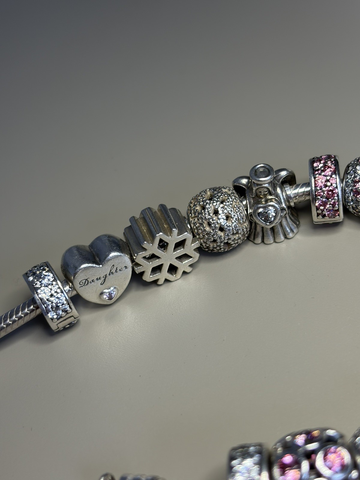 Authentic Pandora Moments Bracelet With 16 Pandora Charms/clips
