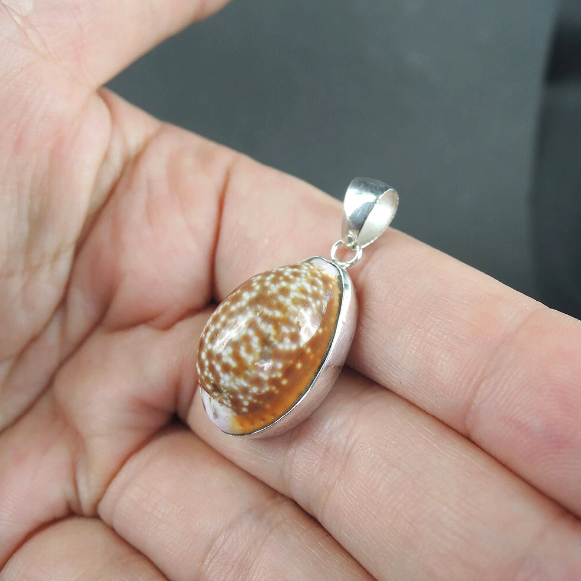 925 Sterling Silver Small Spotted Brown Cowrie Shelll Pendant Jewelry, CSP-45