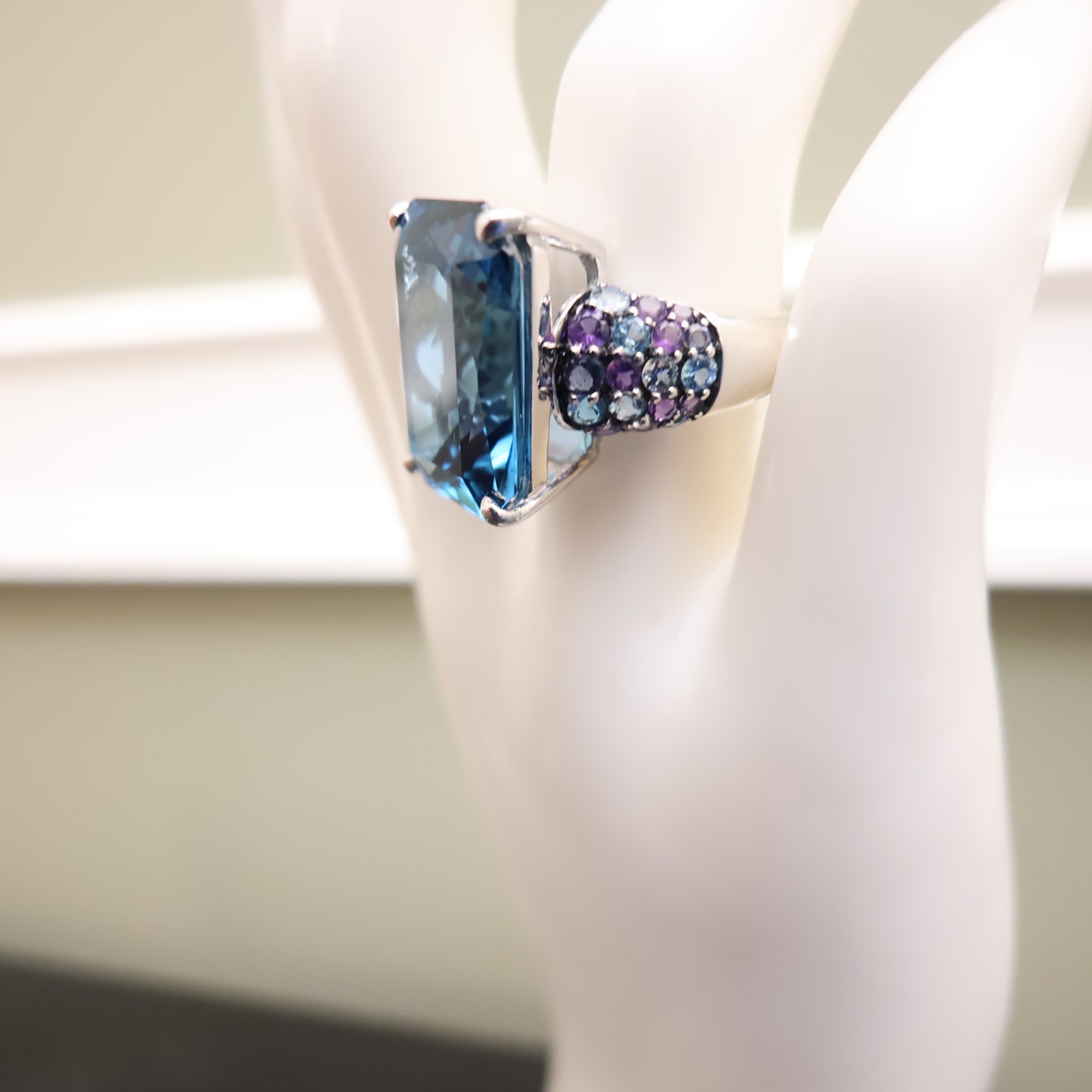London blue topaz ring emerald cut amethyst accents sterling silver 925 QVC Sz 7