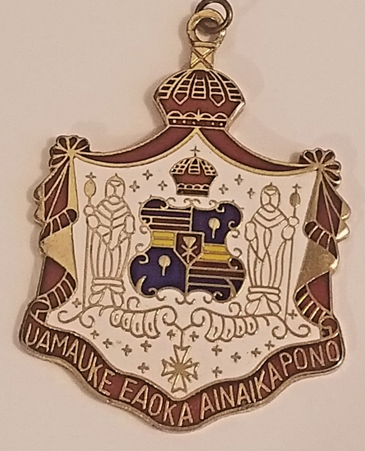 Vintage 1960’s Hawaiian Coat of Arms Pendent Gold Toned Metal and Enamel