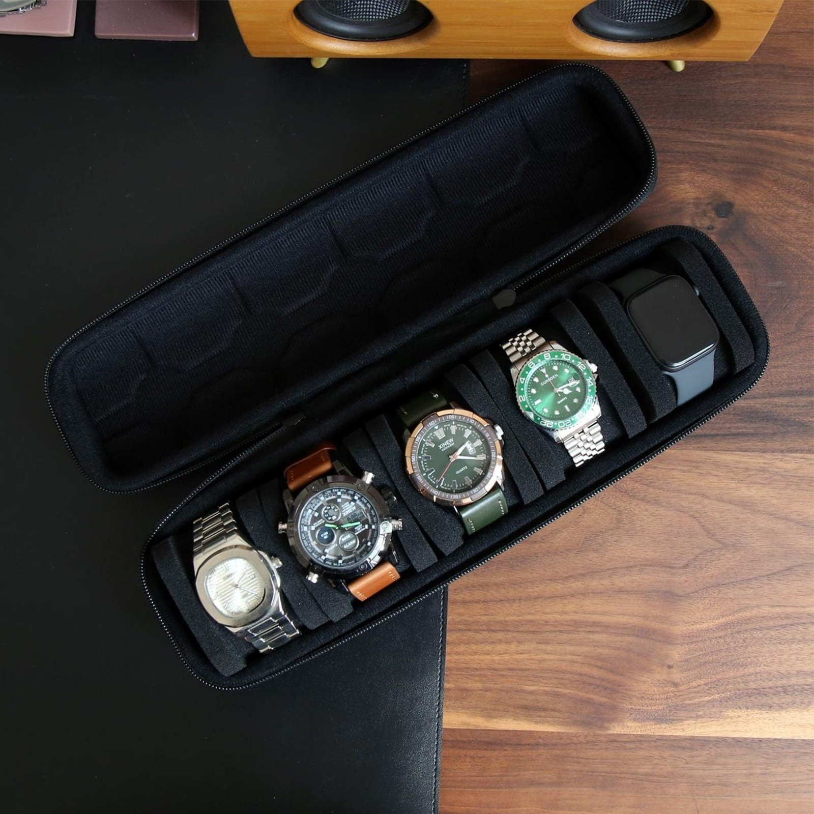 Watch Collection Case for 5 Timepieces Compact Travel Storage with Zip Closure