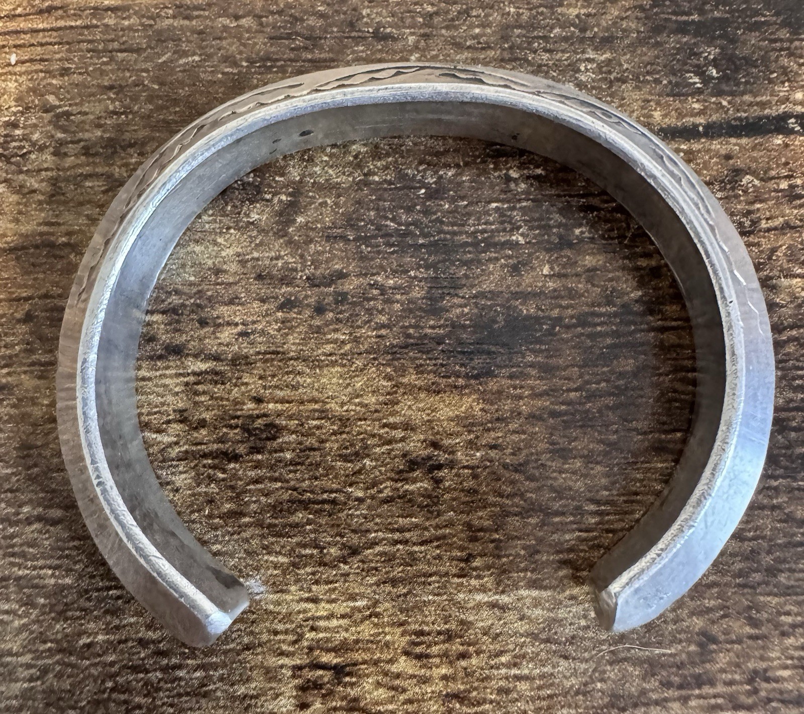 Southwestern American Ingot Silver Carinated Cuff Bracelet – 50g – Early Vtg