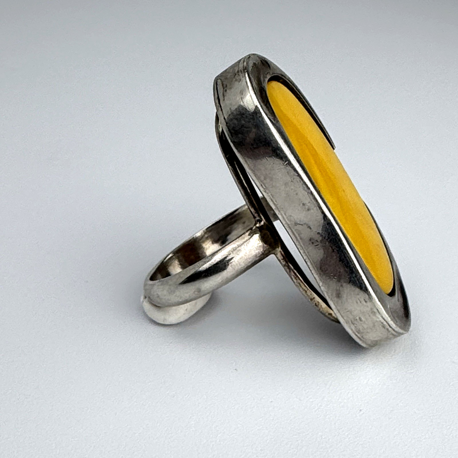 Vintage 12.8g Sterling Silver 925 Modernist Butterscotch Amber Large Ring Size 7