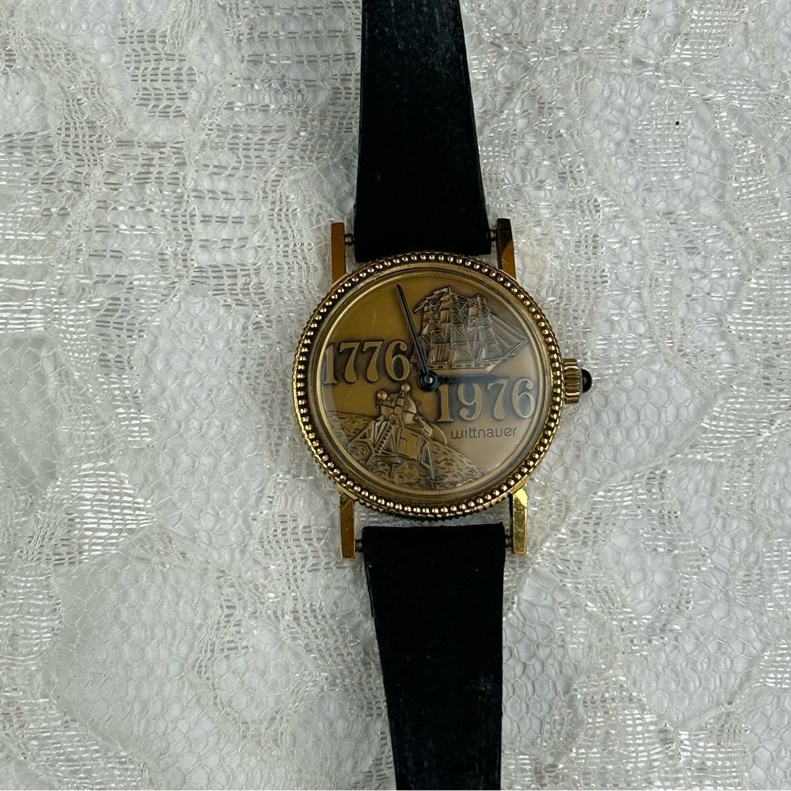 RARE Women’s Vintage 1776 1976 BICENTENIAL WITTNAUER COIN BASE 8KT GOLD WATCH