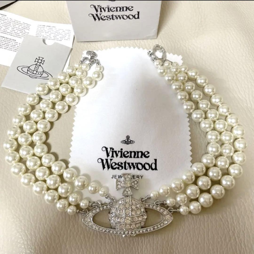 Vivienne Necklace 3-strand Pearl Choker Silver 40cm w/Pouch IN BOX