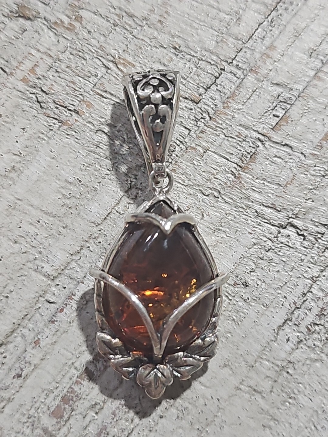 Beautiful Signed BBJ STERLING & BALTIC AMBER 1.5″ PENDANT #9932