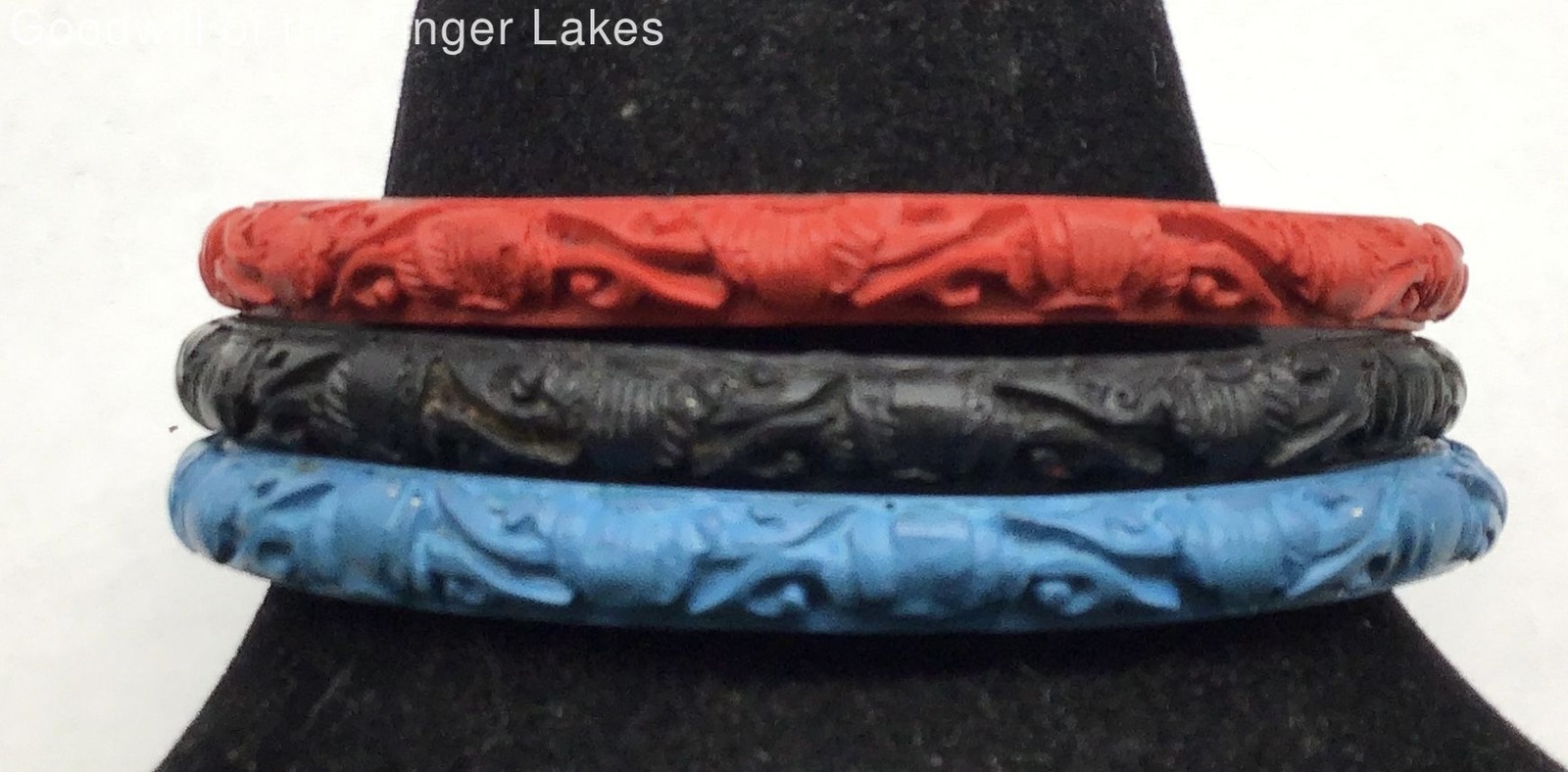 Red Blue & Black Cinnabar Style Bangle Bracelets No Stone