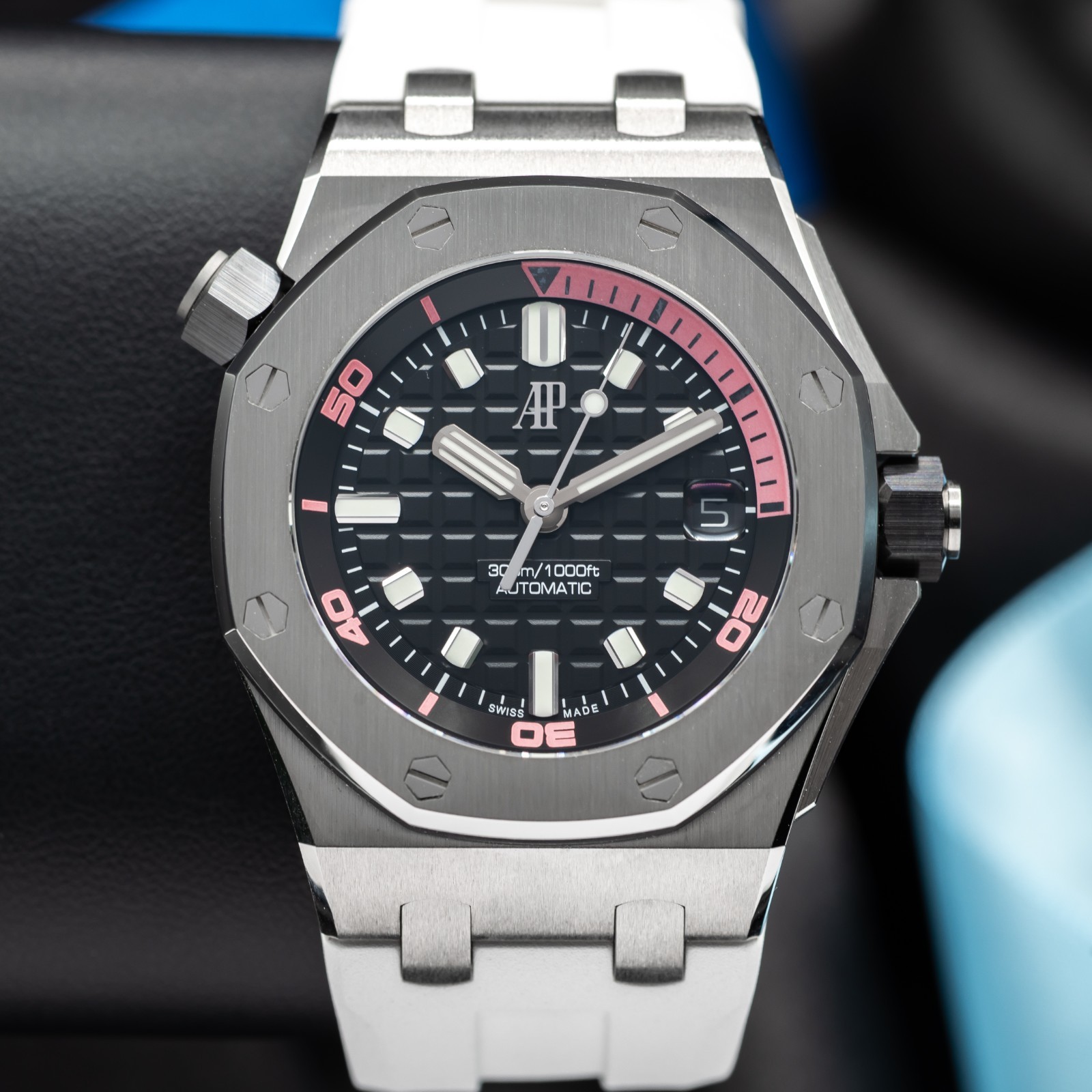 2026 Audemars Piguet Royal Oak Offshore Diver 15720ST.OO.A010CA.01 New & Unworn!