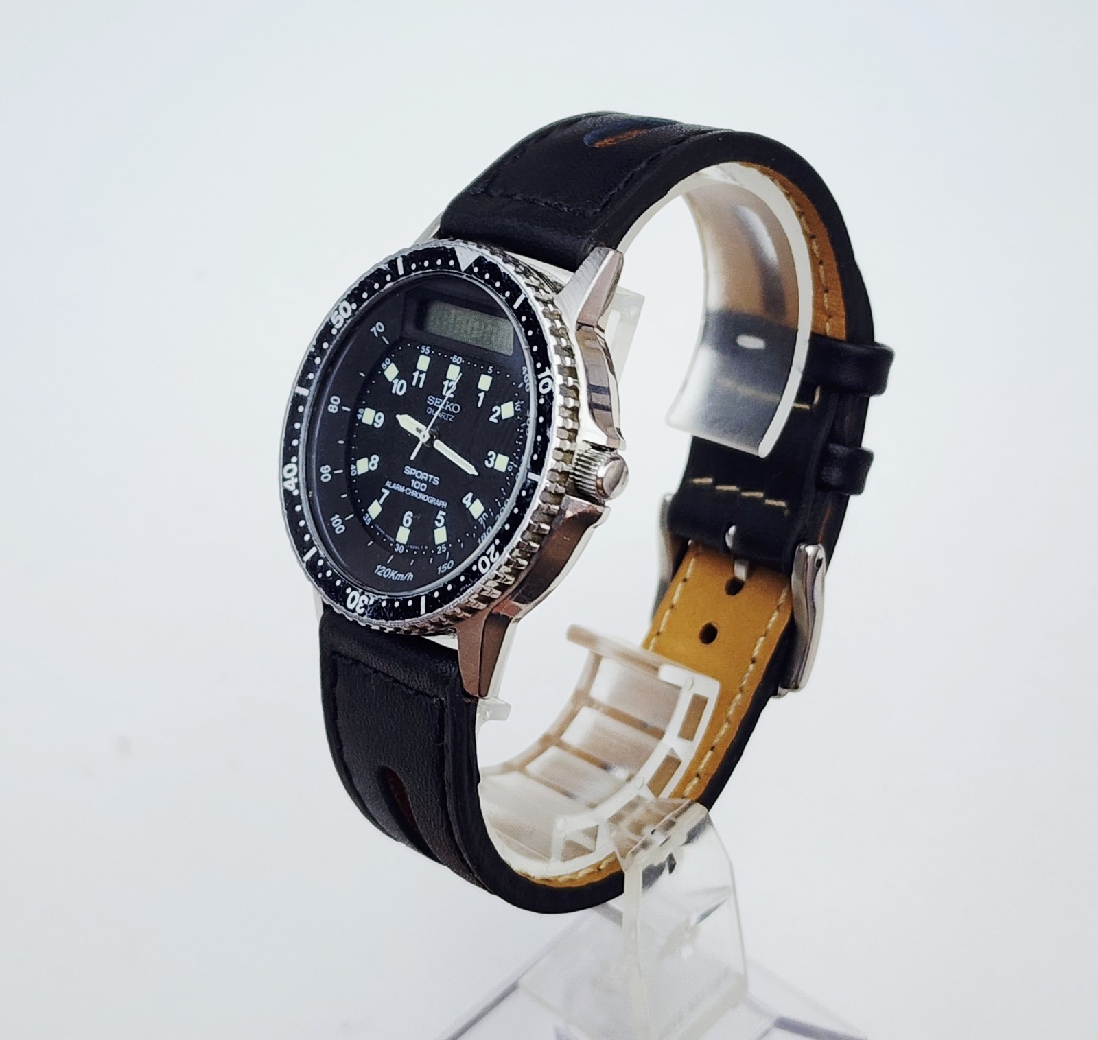Men Vintage 1983 ANALOG-DIGITAL Watch SEIKO “Baby Arnie” H556-5029. Alarm. Chron