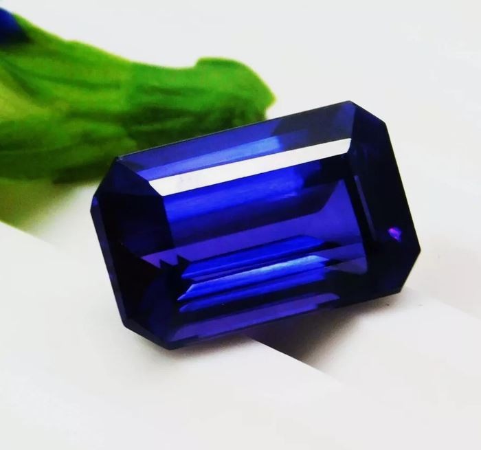 AAA Natural Flawless Kashmir Blue Sapphire Loose Emerald Cut Gemstone 9.35 CT