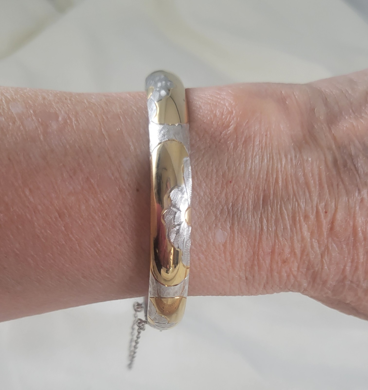 9mm wide Sterling Silver 925 & Vermeil Hinged Bangle Bracelet Safety Chain 7″