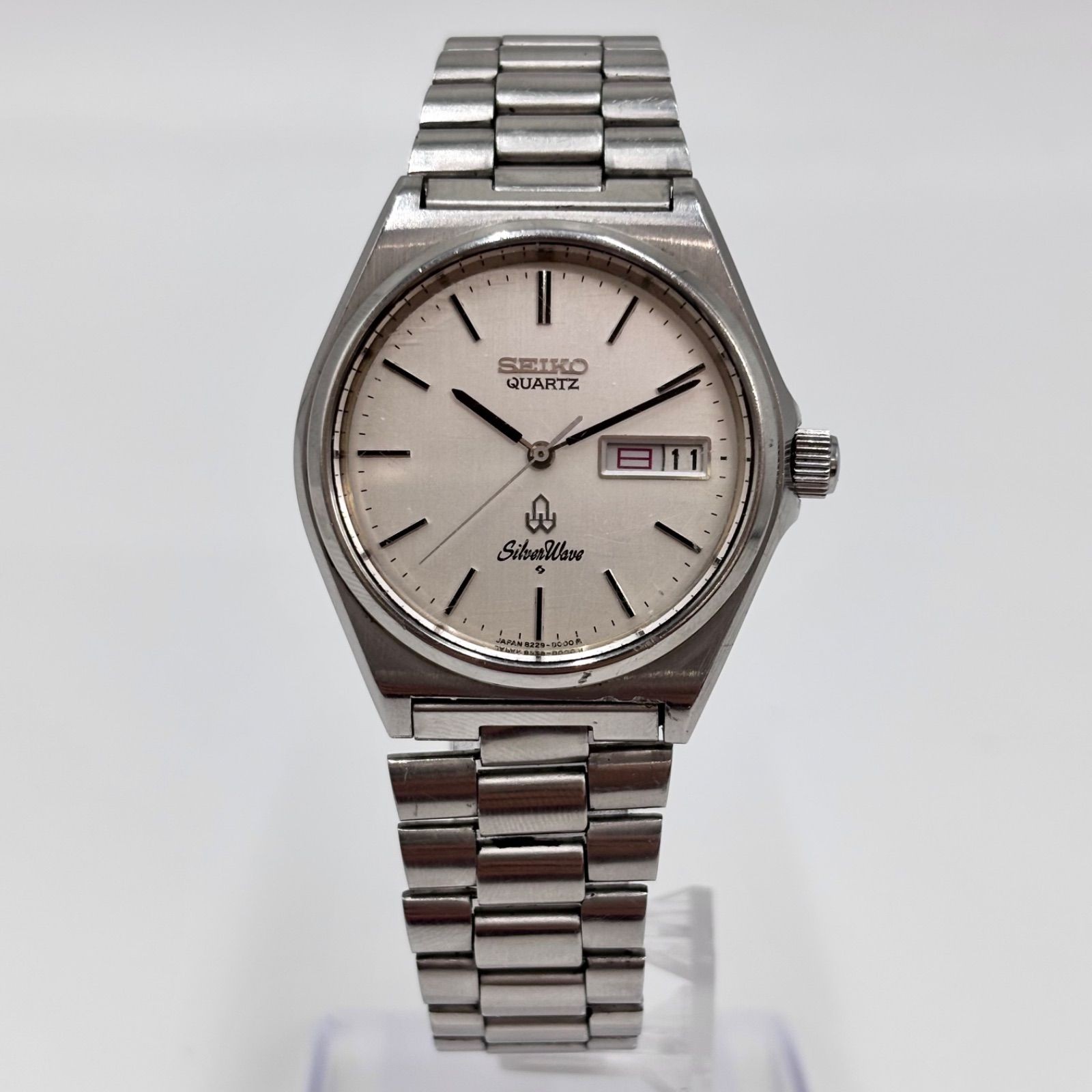 Working Bracelet SEIKO Silver Wave Wristwatch Quartz Day Date Cal.8229 Manufactu