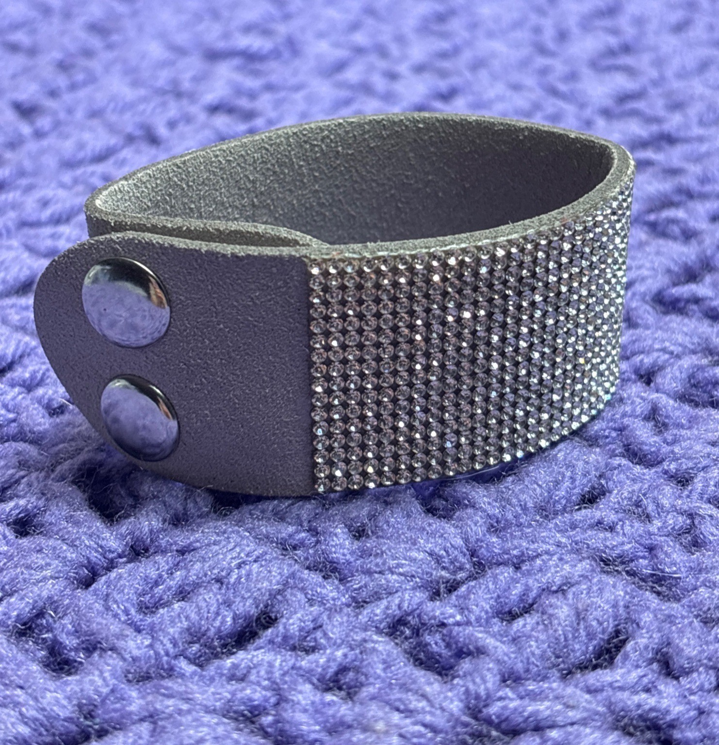 Grey Faux Suede Clear Rhinestone Pave Snap Bracelet 6.75 – 7.5 inches