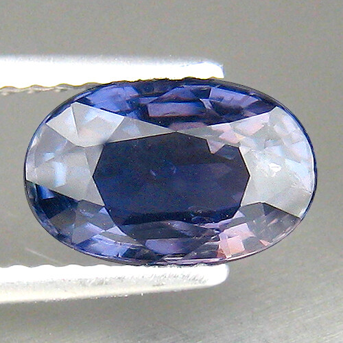 2.06Ct “GCI” CERTIFIED ! UNTREATED COLOR CHANGE BLUE-VIOLET TO PURPLE SAPPHIRE