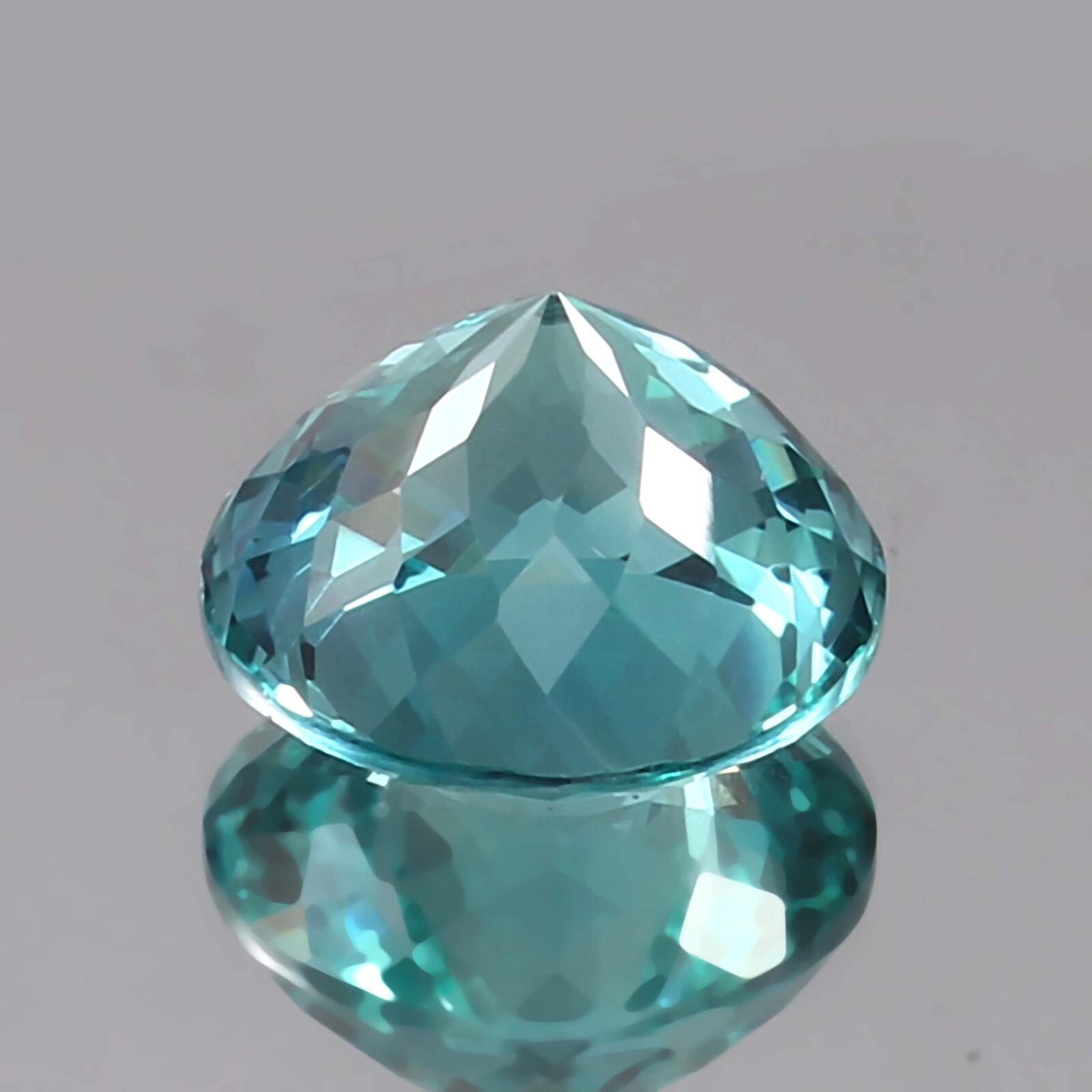 AAA Natural Ceylon Blue Green Parti Sapphire Round Cut Loose Gemstone 23.10 Ct