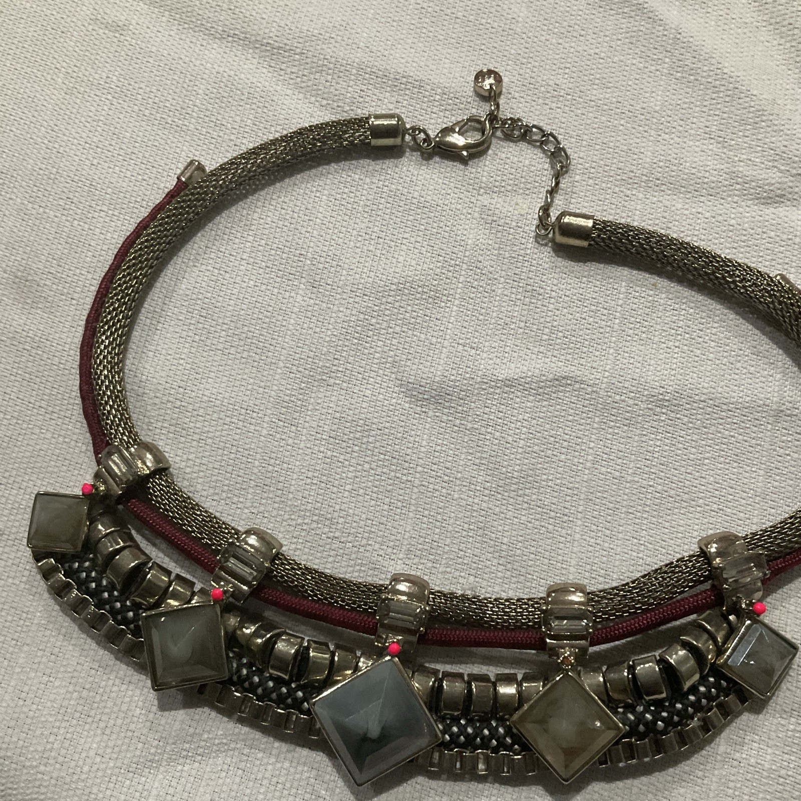 Silver Tone Multi-Strand Mesh Collar Necklace Gray Square Stones Red Cord