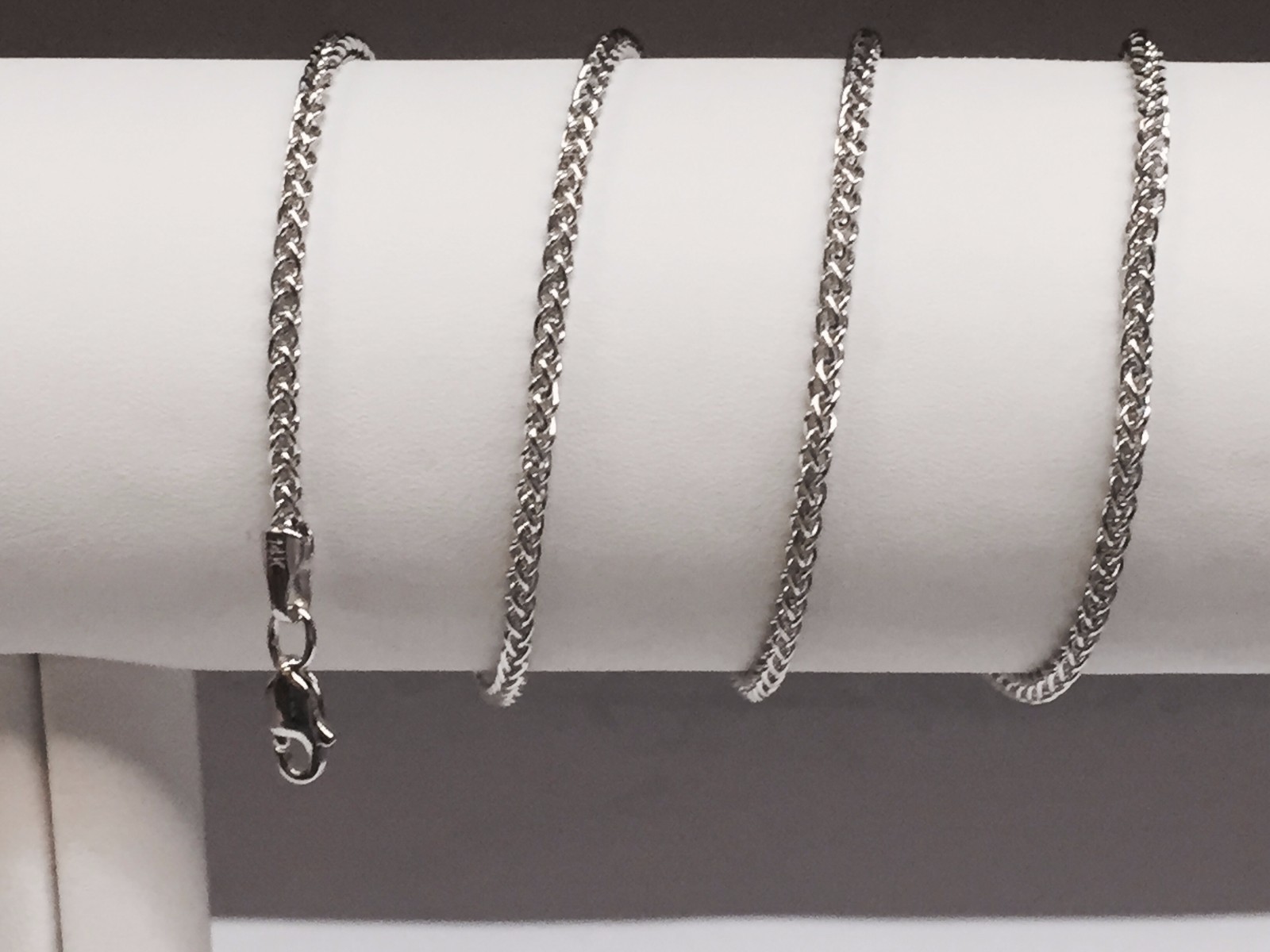 18k White Gold 16″ Basket Rope Round Wheat Link Chain Necklace 1.4 mm 3.3 grams