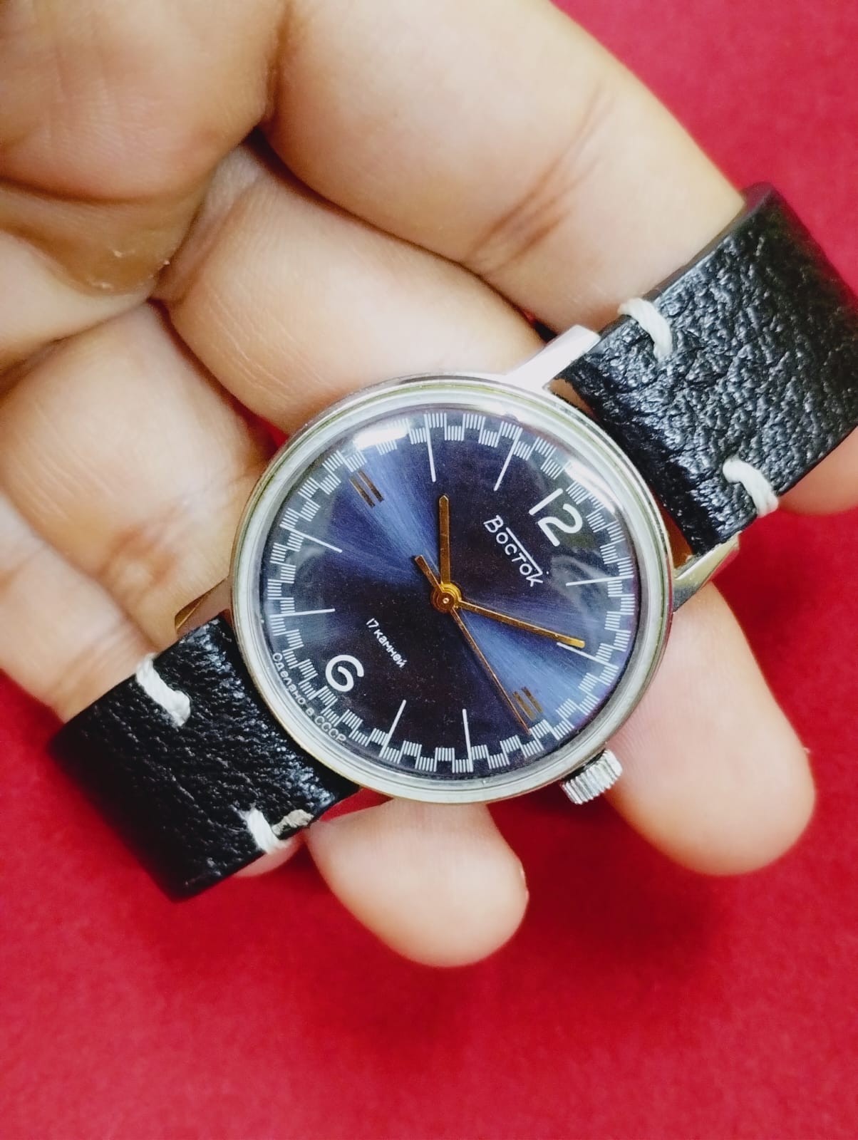 Soviet Wrist Watch Bostok Vostok USSR 17 Jewels Vintage Men’s Watch 046 rare