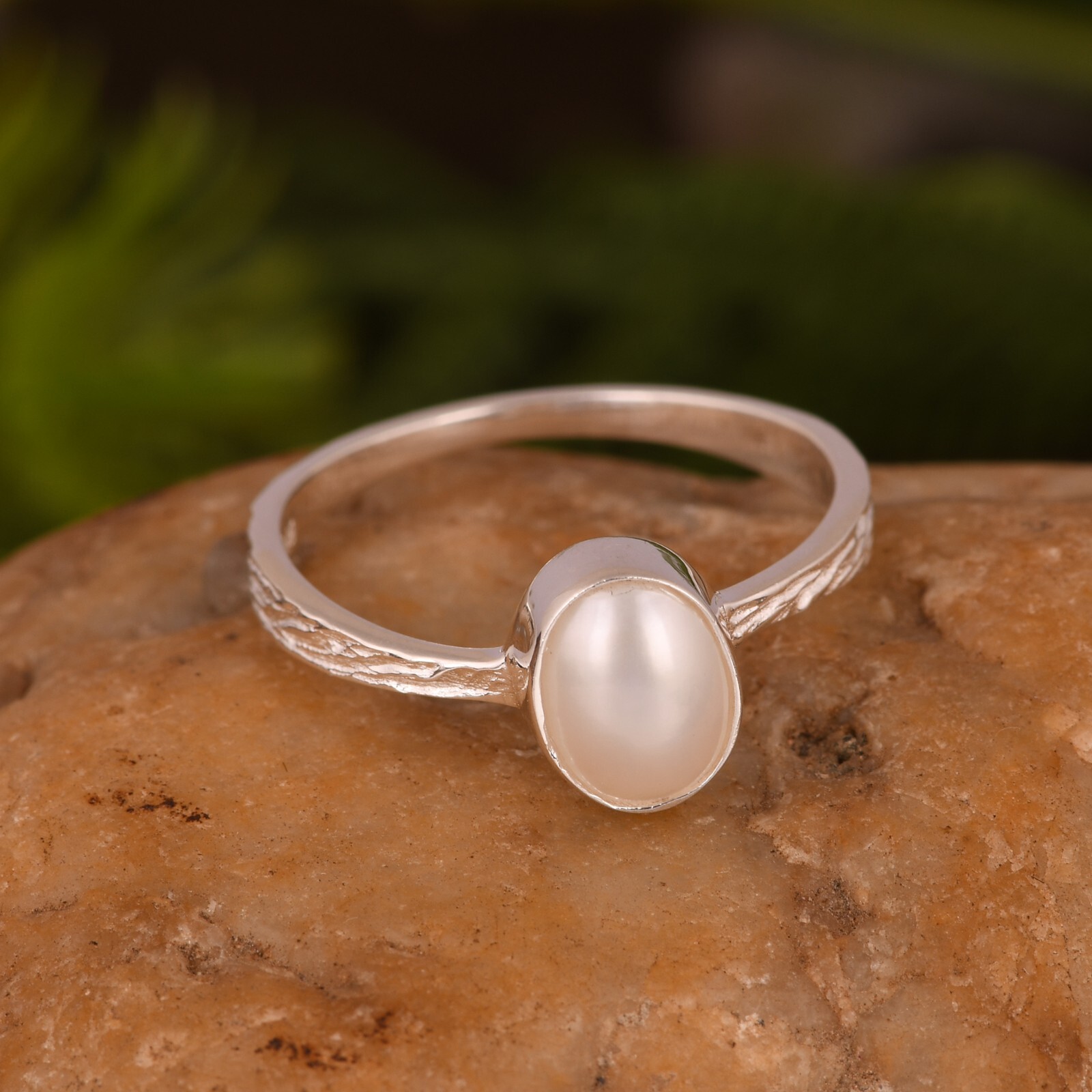 Oval Shape Natural Pearl Gemstone 925 Sterling Silver Engagement Women’s Ring