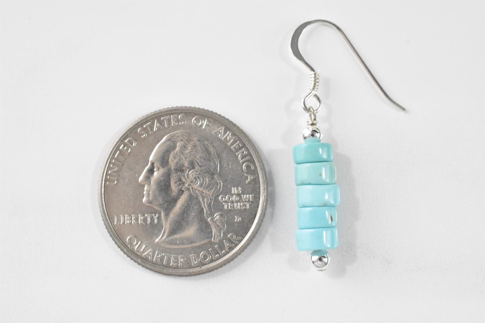 Sophisticated Southwestern Magnesite Turquoise-Style 925 Silver Dangle Earrings