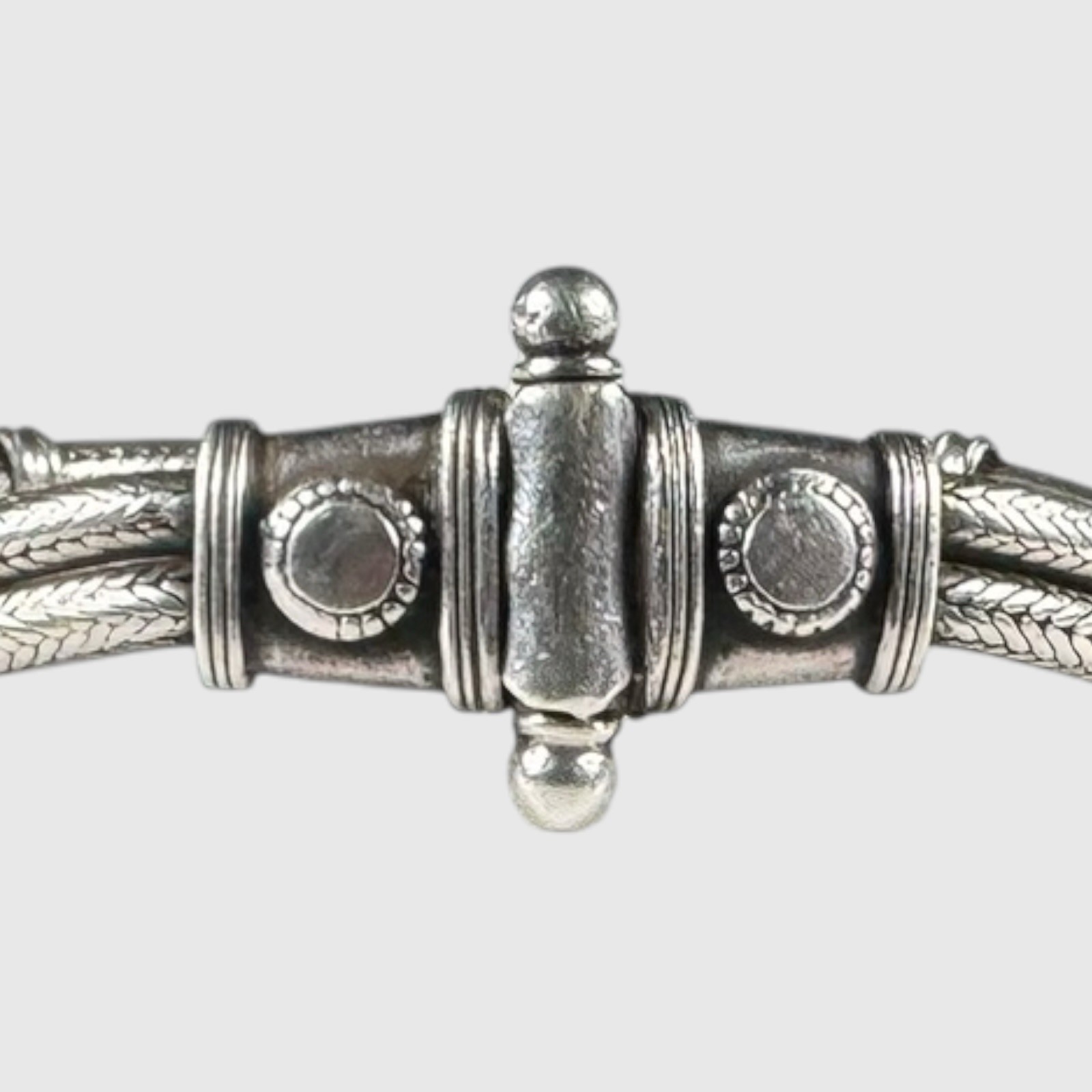 Silver-Tone Snake Chain Bracelet w/ Barrel Clasp Metal No Stone