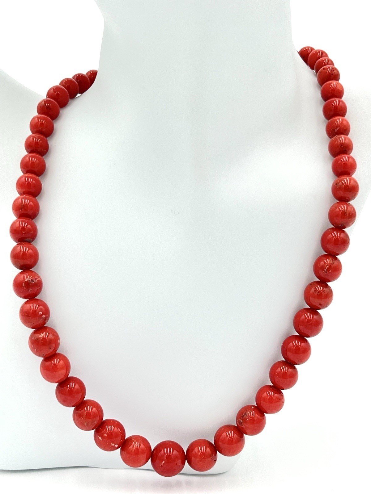 Natural Mediterranean Red Coral Necklace 7-12mm Silver Clasp – 47cm