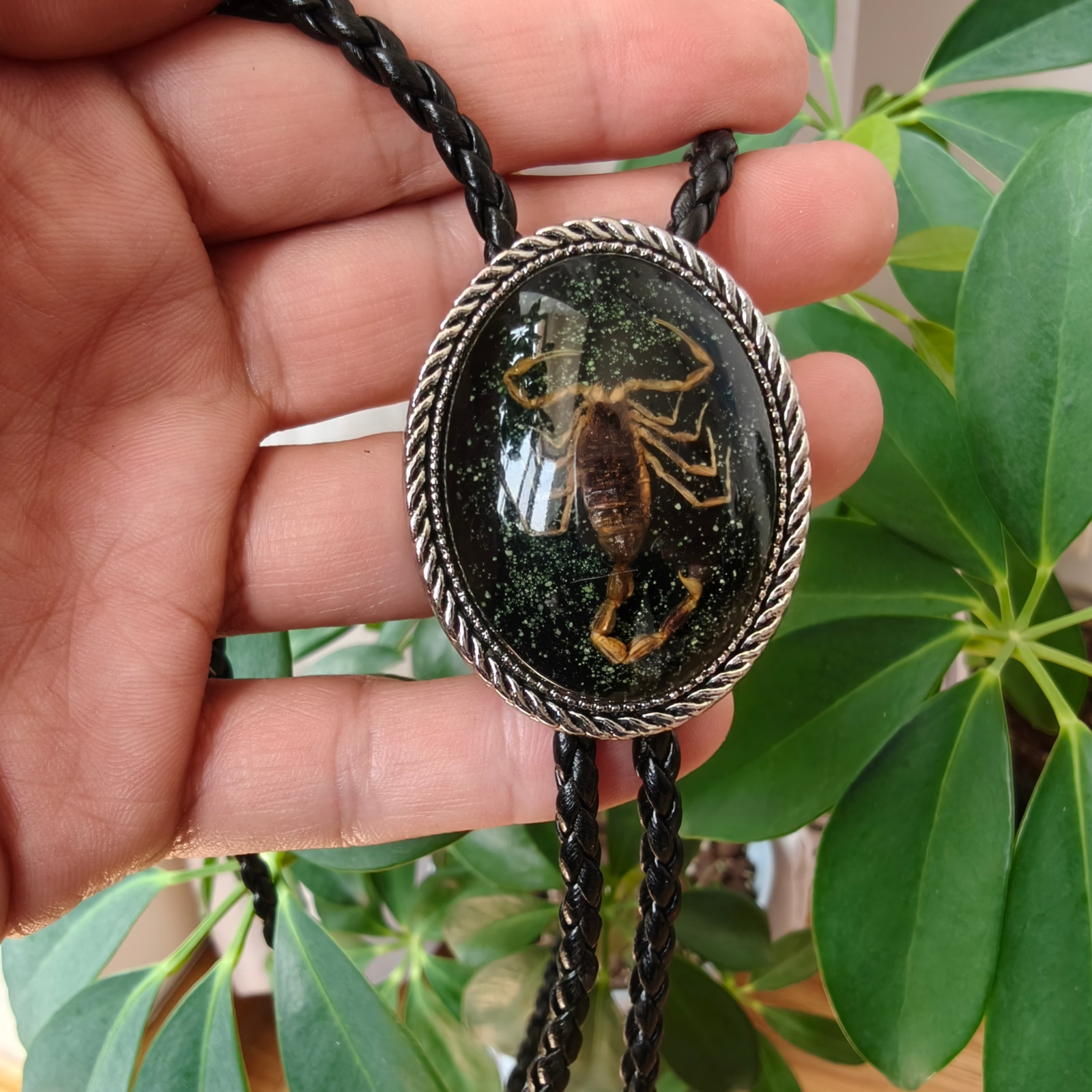 Black Scorpion Bolo Tie – Faux Leather Western Gothic Wedding Necklace Necktie