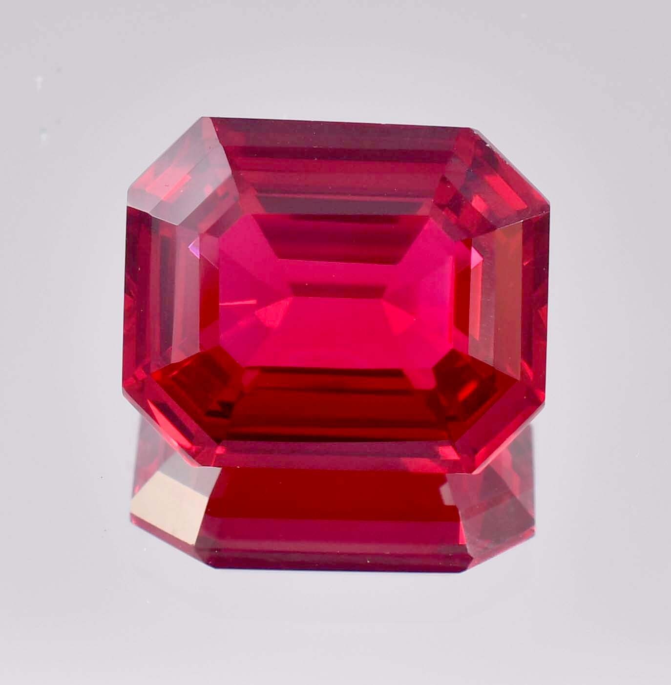 HUGE 15.02 Ct (100% Natural) Mozambique Blood Red Ruby Gemstone (GIT) Certified