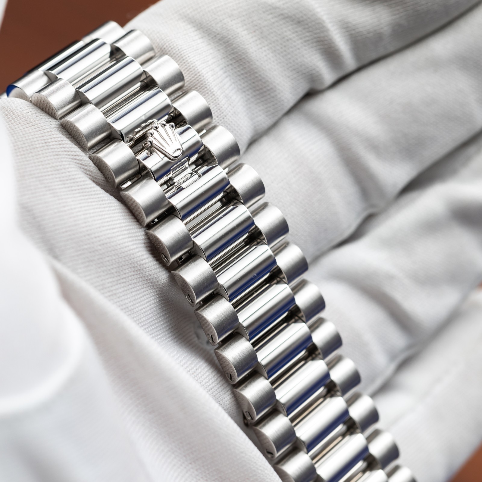 ROLEX Day-Date 40 Platinum President Meteorite Dial 228206
