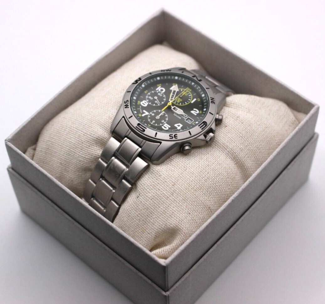 SEIKO SND377P Chronograph Men’s Watch New Green Silver Authentic Military Japan