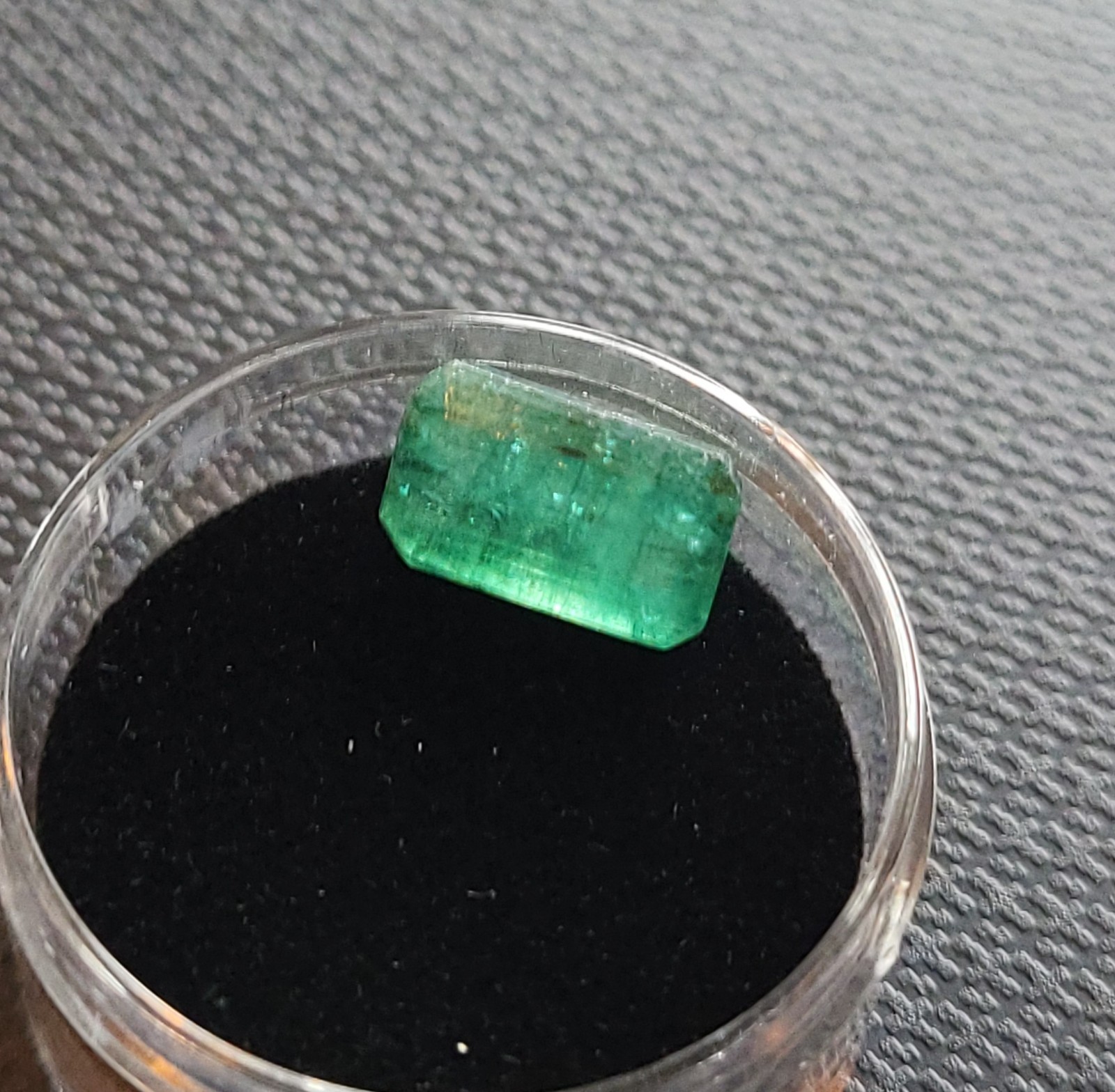 Stunning Ideal Dark Green Natural Untreated Certified Zambian Emerald 4.20ct