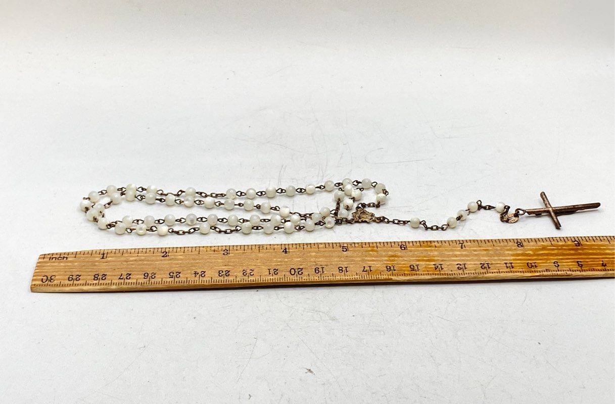 Vintage Italian 800 Silver Rosary Necklace White Iridescent Beads 24″ 17.0g