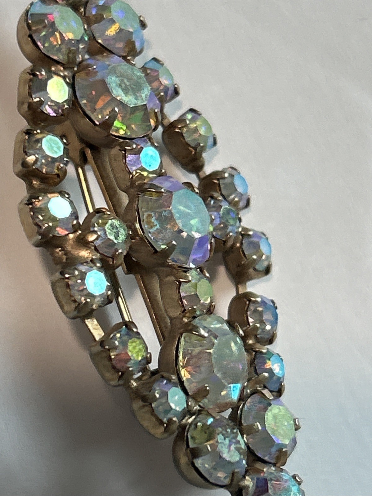 Coro Craft Rhinestone Brooch White Colorless Crystals Lapel Pin Vintage